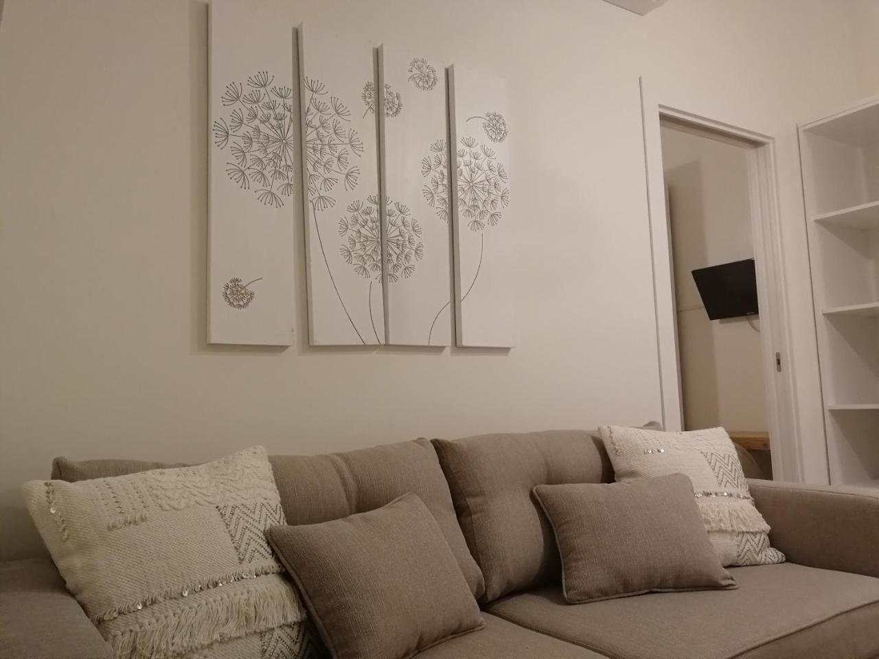 Gatto Bianco Apartment Bari Exterior photo